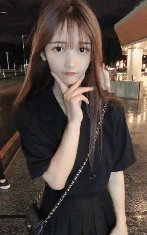 萝莉感的美女, 这大眼睛真好看! TC辅助网www.tcsq1.com3116