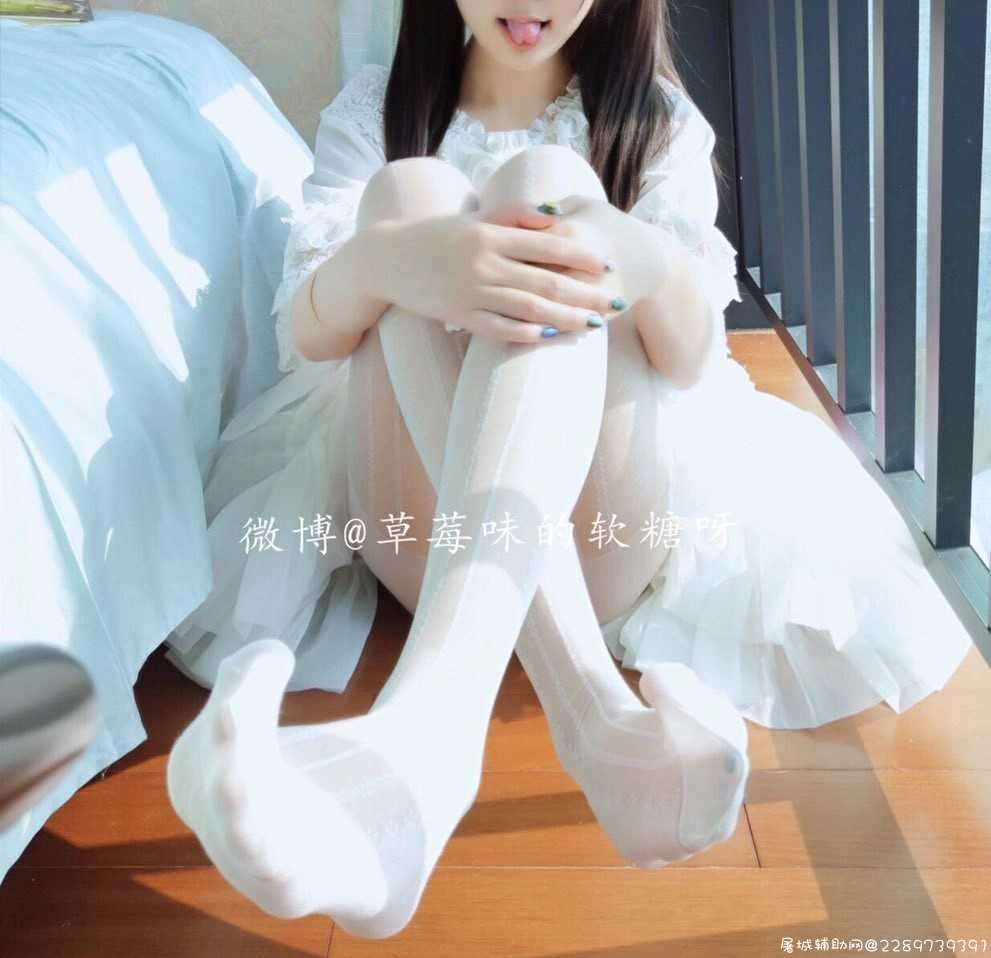 草莓味的软糖（215MB图+3.66G视频+3.97G视频） TC辅助网www.tcsq1.com6739