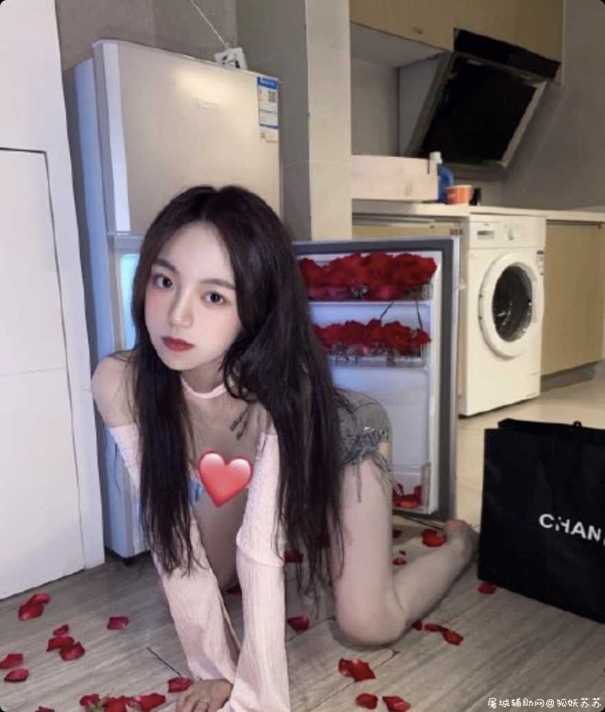 蓝孩女孩第六届视角大赛 TC辅助网www.tcsq1.com5267