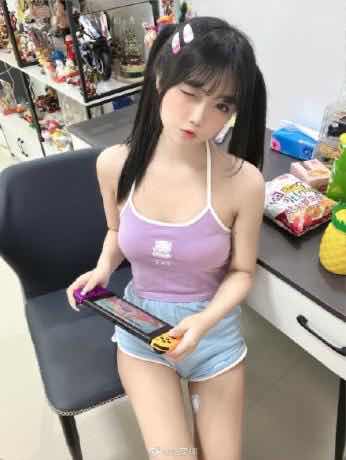 我假扮女生在网上和300个男人聊天亲历者自述 TC辅助网www.tcsq1.com791