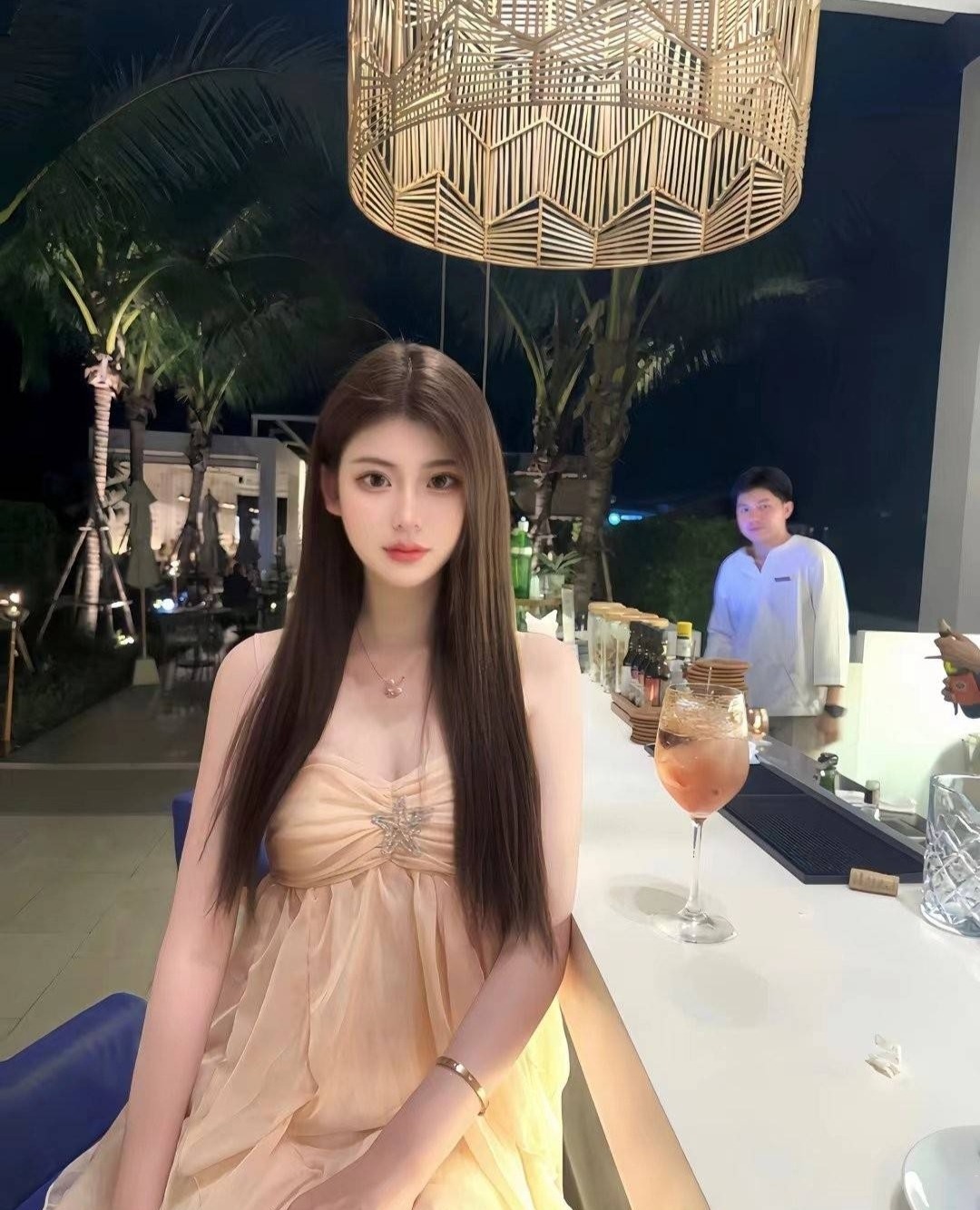 校园清纯女生大反差 TC辅助网www.tcsq1.com6571