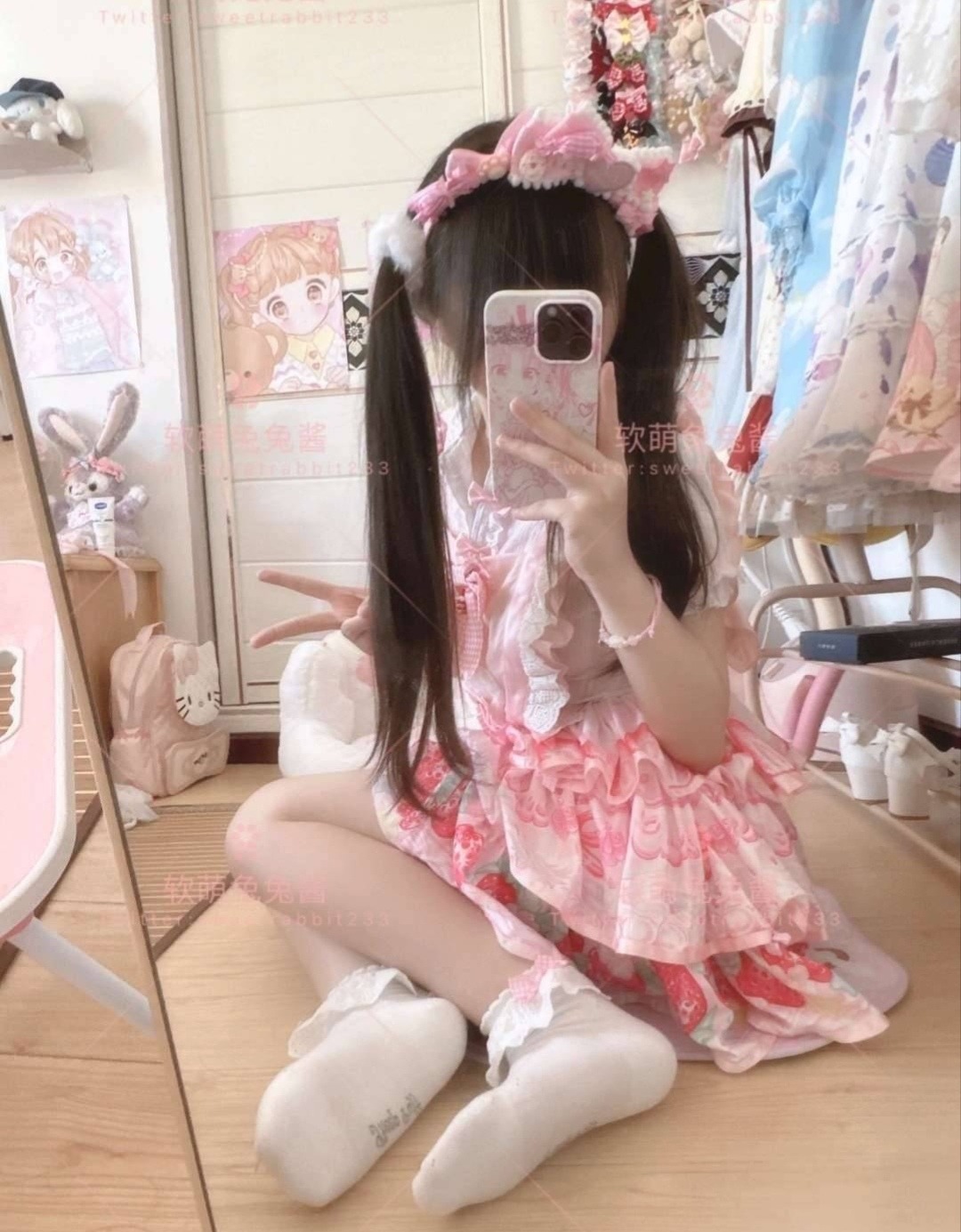 推特网红少女兔崽baby卫生间自嗨 TC辅助网www.tcsq1.com9880