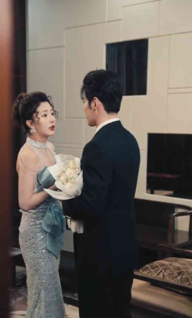 付费短剧 黑料女配霸榜热搜 TC辅助网www.tcsq1.com7315